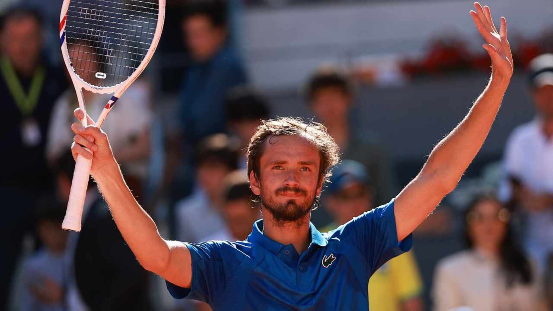 华体会官网-西班牙网球队翻盘法国网球队，梅德韦杰夫绝境逆转的简单介绍